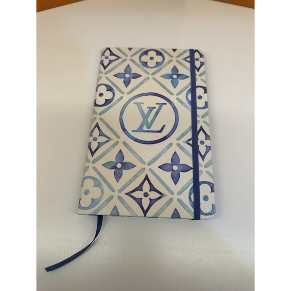 NIB Louis Vuitton Jane Notebook MM By The Pool Lagoon Blue GI1093 ๐ฏ% Authentic - Picture 3 of 12